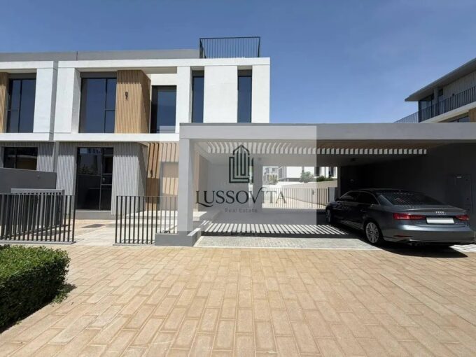 5BR Villa: June, Arabian Ranches 3, Dubai