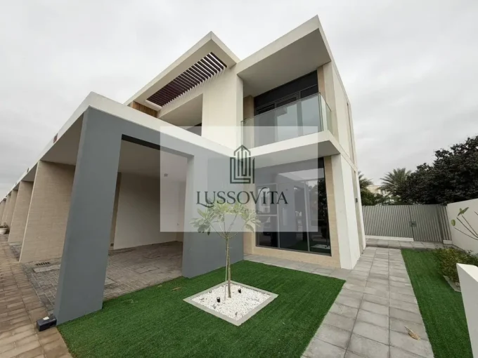 4-BR Townhouse: Ruba, Arabian Ranches 3, Dubai